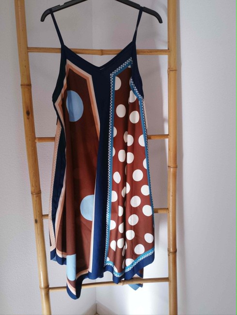 Robe à bretelles  soie et viscose