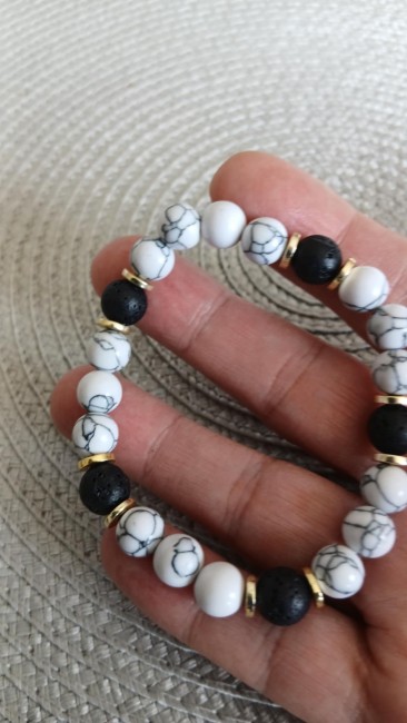 Bracelet pierres naturelles blanc, noir