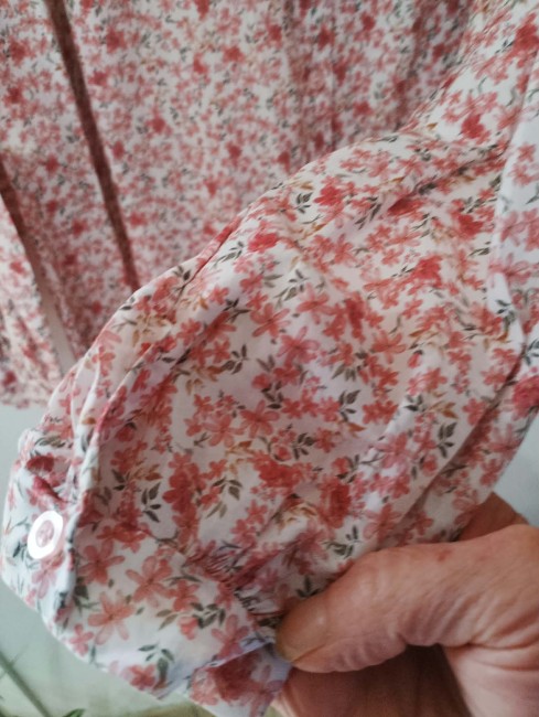 Chemise petites fleurs manches longues