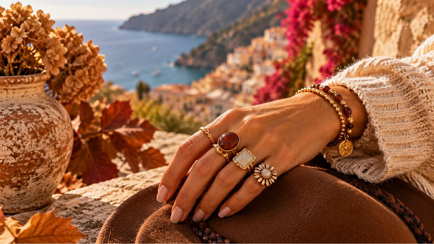 Des bagues bohème chic au charme solaire, ornées de pierres naturelles, de détails dorés et de touches colorées, entre inspirations nomades et élégance orientale