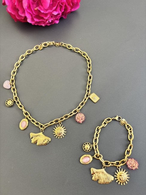 Mix parfait du bracelet et du collier ELBA pour un rendu bohème chic aux reflets rose