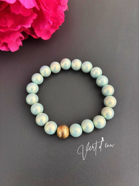 NAYA - Bracelet de perles soft touch pastel vert d'eau Bracelet fantaisie composé de perle touch soft vert d'eau au toucher de pêche pour une harmonie de couleurs pastels chic