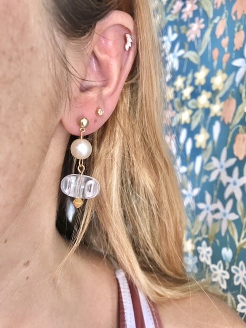 ACBDC6B9-8727-4187-9A75-67ED78898477