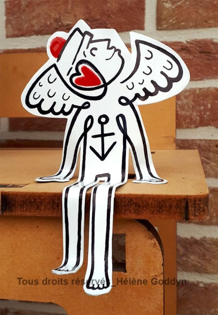 Sculpture-metale-voyageur-mini-marin-ancre_au-fil-de-la-vie_helene-goddyn