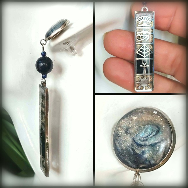 Détails des boucles d’oreilles ésotériques égyptiennes collection « Horus»  Lapi Lazuli, vue de profil, vue en transparence du pendant, gros plan sur l'émaillage en spirale du cabochon des attaches 