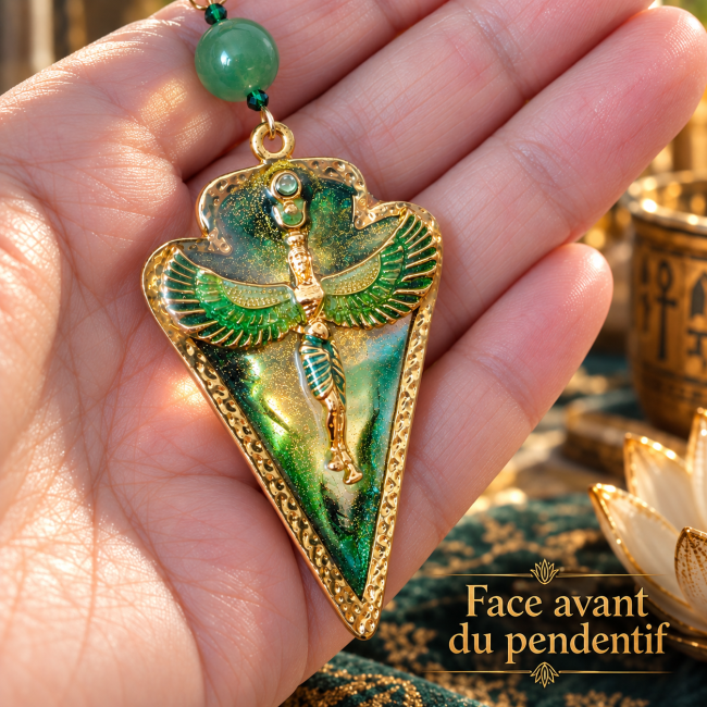 Face avant du pendentif Isis La Sève de Vie, création artisanale inspirée de la déesse égyptienne Isis