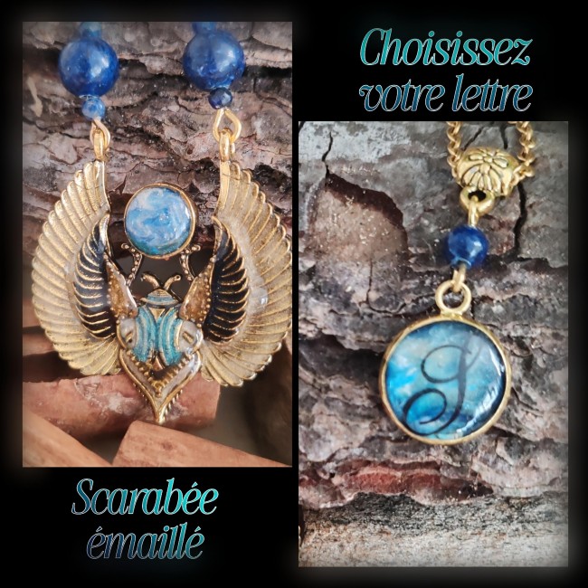 Détail scarabée Khépri émaillé bleu – Collier Le Scarabée Solaire Gros plan sur le scarabée Khépri et le médaillon personnalisable du collier Le Scarabée Solaire, émaillage fait main en camaïeu de bleus sur décor naturel