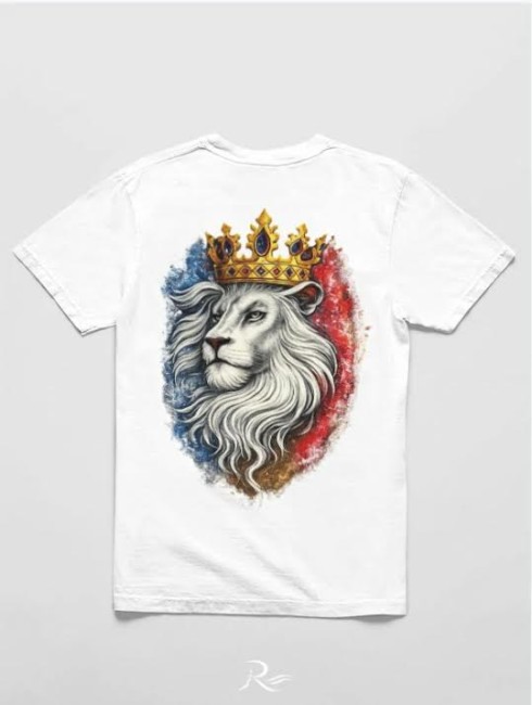 Le regard du Roi couronné