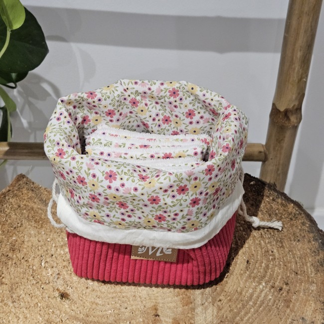 20260714_100409 trousse panière et ses 8 lingettes zéro déchet coloris fuchsia
