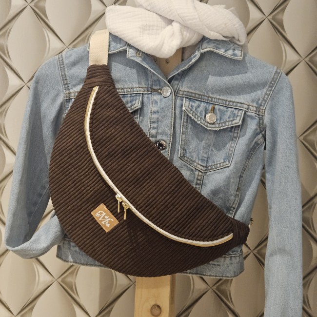 Banane Tsuki velours coloris chocolat et coton fleuri