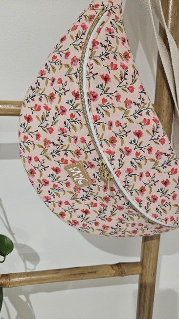 Sac banane en coton imprimé fleuri rose 