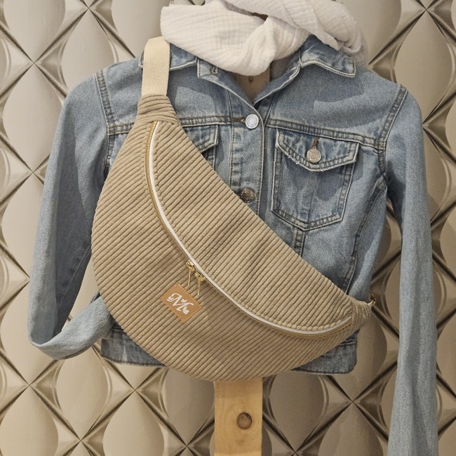 Banane Tsuki velours coloris beige et coton fleuri