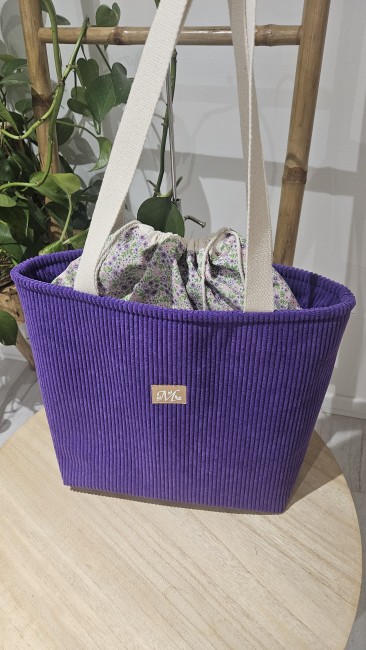 cabas fourre tout en velours côtelé coloris violet 
