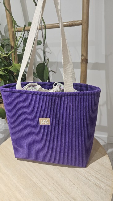 cabas fourre tout en velours côtelé coloris violet 