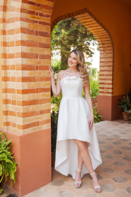 robe de mariée style vintage courte, robe de mariée asymétrique, robe de mariée bustier