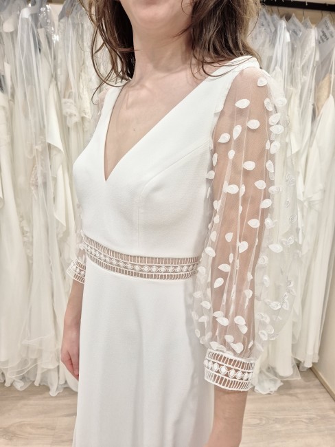 Robe de mariée ARION, fabriqué en France, de la marque Lambert Créations taille 38/40