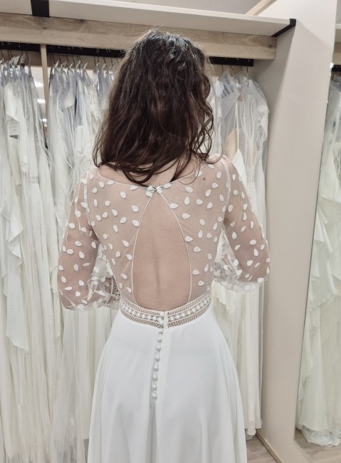 Robe de mariée ARION, fabriqué en France, de la marque Lambert Créations taille 38/40