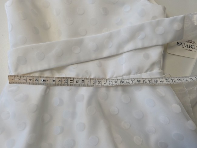 robe de cérémonie enfant, communion, mariage, ivoire.