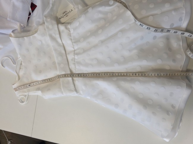 robe de cérémonie enfant, communion, mariage, ivoire.