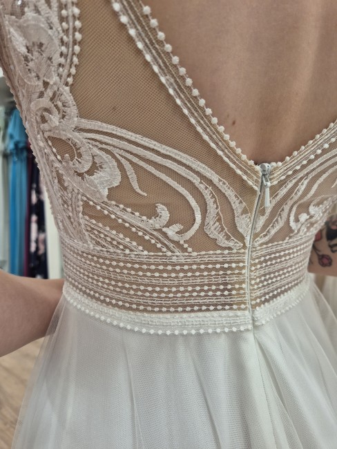 1000012299 Robe de mariée Hervé Mariage TAVERNAY T 42/44 Prix bradé