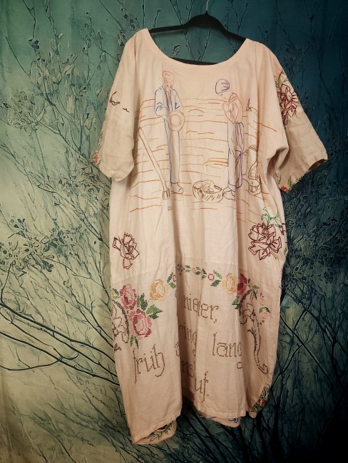 Pièce unique , robe oversize , lin boderie main ,...