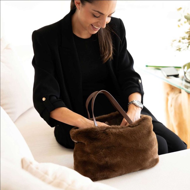 sac bandoulière marron fausse fourrure 450 g/m² 24x15 cm