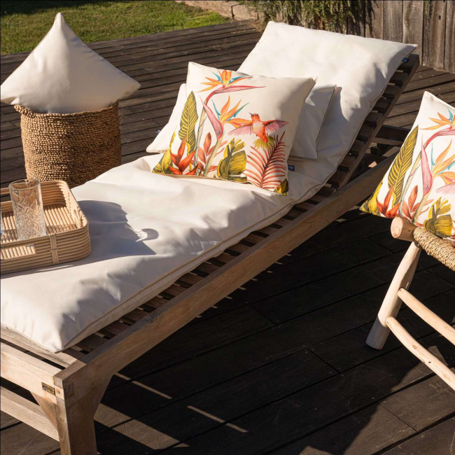 Coussin extérieur oiseau du paradis Sud Étoffe – coussin exotique anti-UV Coussin extérieur oiseau du paradis Sud Étoffe – coussin exotique anti-UV