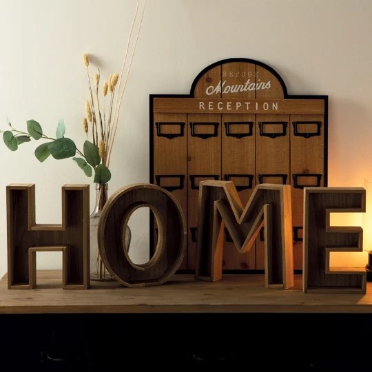 Mot déco « Home » à poser en bois 83 cm | Irisia Maison Mot déco « Home » à poser en bois 83 cm | Irisia Maison