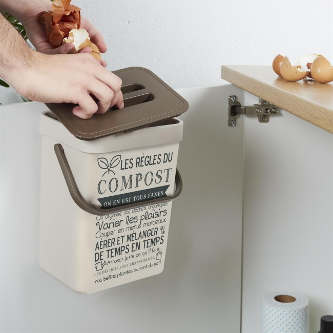 Poubelle à compost avec accroche – seau compost cuisine Poubelle compost cuisine avec accroche seau déchets organiques