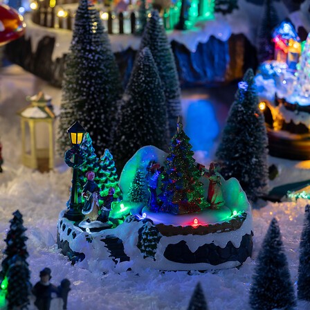 Village de Noël lumineux sapin et enfants 6 LED | Irisia Maison