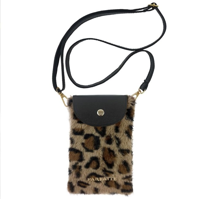 Pochette téléphone léopard tendance | Irisia Maison
