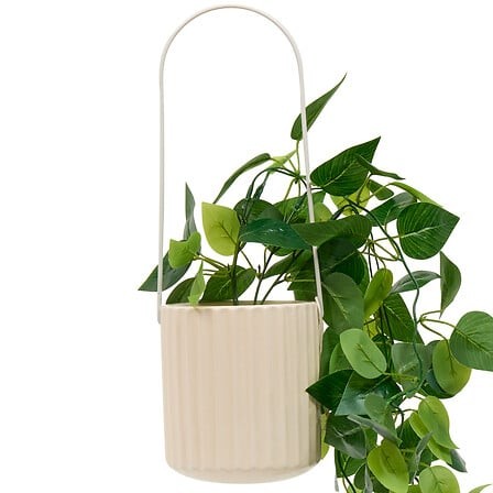 Plante artificielle à suspendre H82 cm avec pot en céramique beige Plante artificielle à suspendre H82 cm avec pot en céramique beige