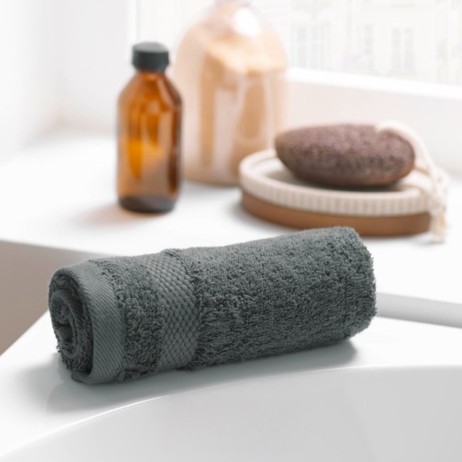 serviette de toilette anthracite 100% coton 600 g/m²