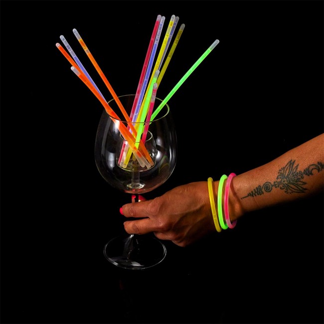 Lot 30 bâtonnets lumineux fluorescents glow sticks fête
