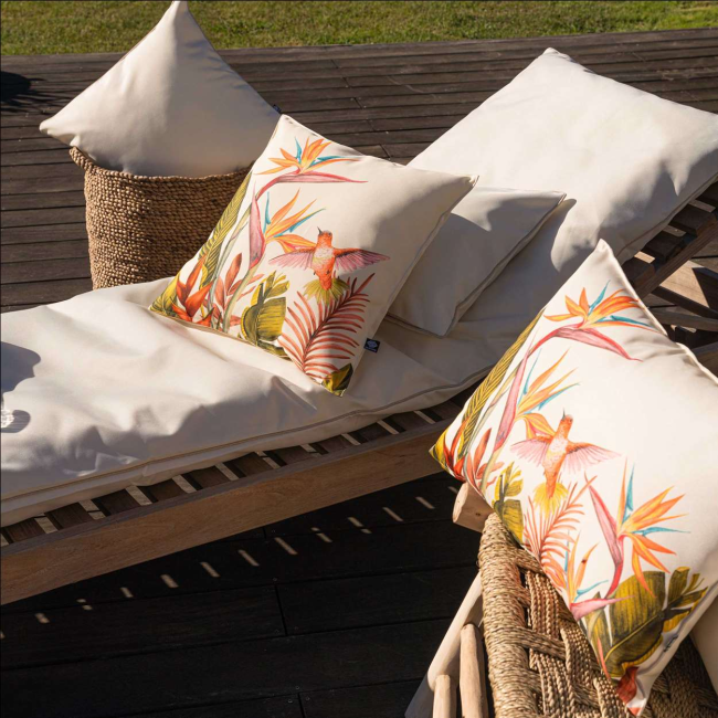 Coussin extérieur oiseau du paradis Sud Étoffe – coussin exotique anti-UV Coussin extérieur oiseau du paradis Sud Étoffe – coussin exotique anti-UV