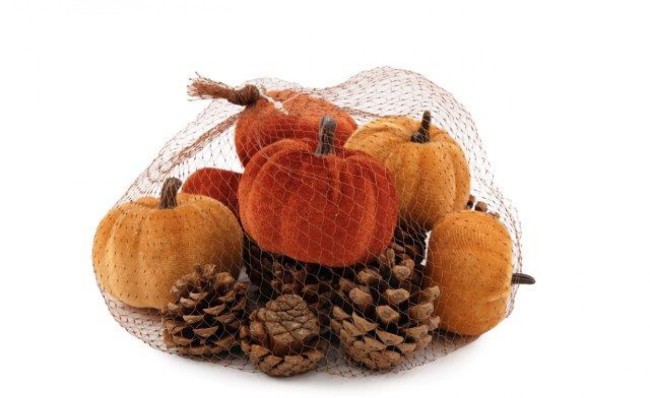 7 fausses citrouilles décoratives avec pommes de pin | Irisia Maison 7 fausses citrouilles décoratives avec pommes de pin | Irisia Maison