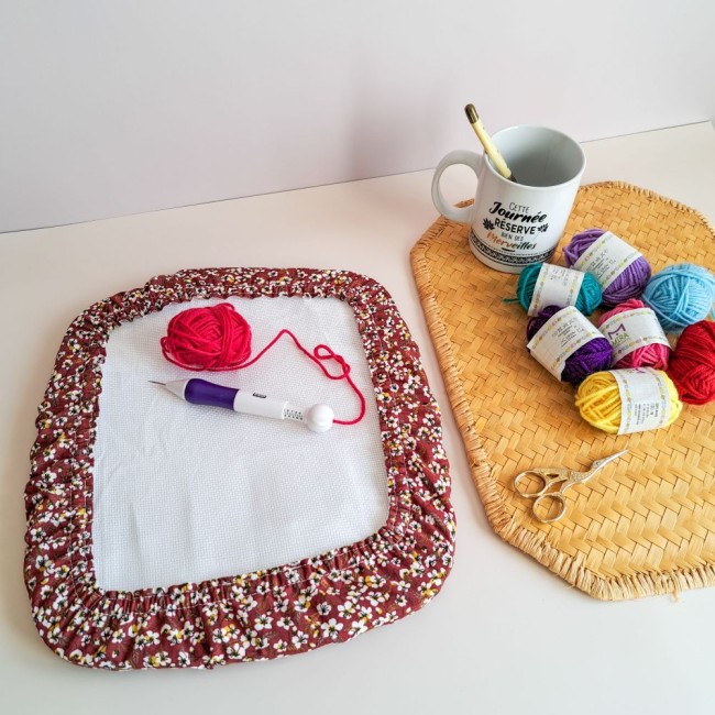 grime-guard-bordeaux-bourgogne-punch-needle-angelique-la-fee-en-fil grime guard bordeaux pour le punch needle