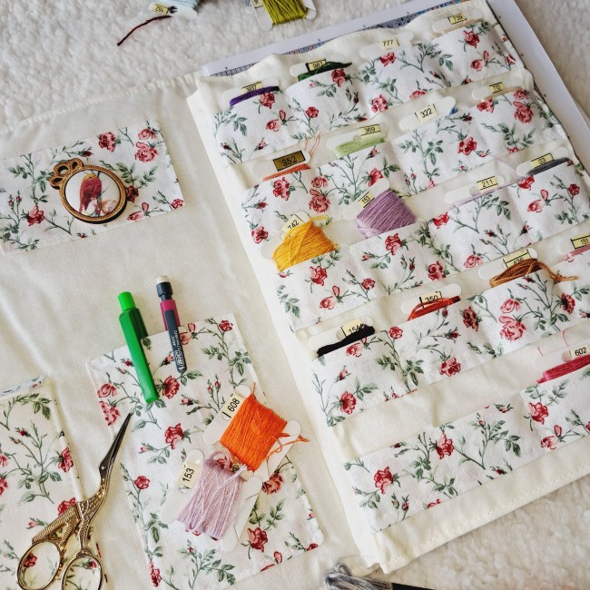trousse de brodeuse point de croix - Angélique La Fée En fil