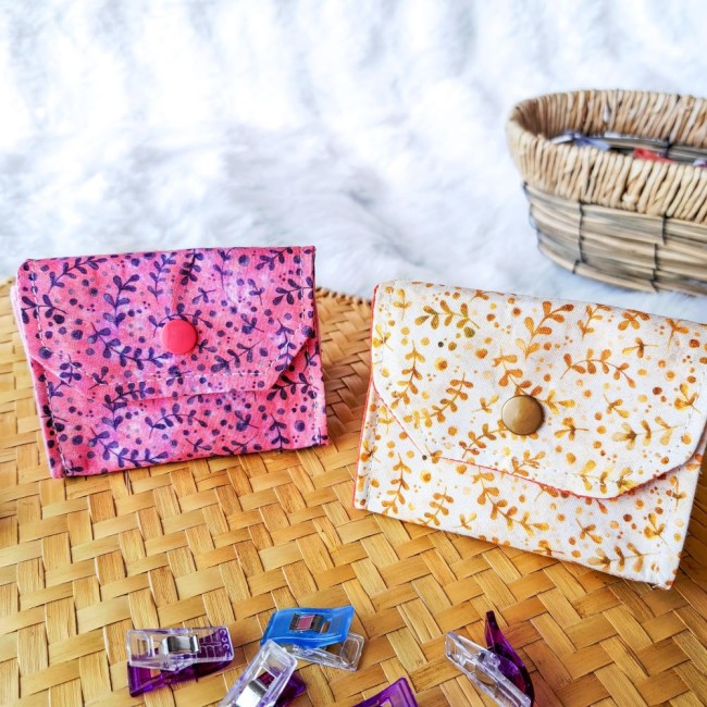 pochon-beige-accessoire-couture-Angélique-La-Fée-En-fil pochon rangement accessoire de couture