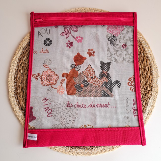 rangement rose point de croix