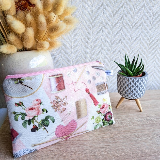 trousse-zippée-atelier-couture-accessoires-Angélique-La-fée-En-Fil trousse zippée atelier couture accessoires