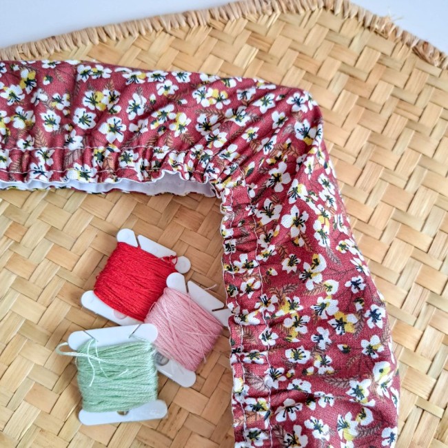 grime-guard-bordeaux-bourgogne-fleur-broderie-angelique-la-fee-en-fil grime guard bordeaux fleur pour broderie