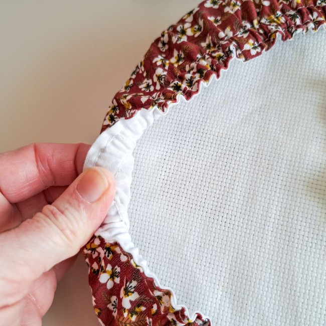 grime-guard-bordeaux-bourgogne-fleur-elastique-point-de-croix-angelique-la-fee-en-fil grime guard bordeaux fleur élastique pour le point de croix