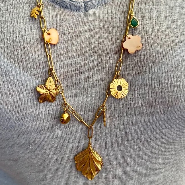 Collier sautoir personnalisé avec pampilles créé en atelier