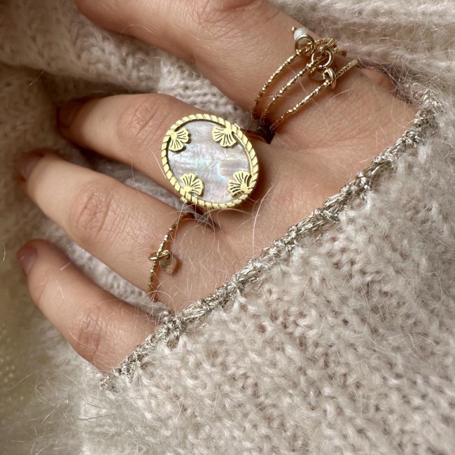 bague ovale bohème nacre naturelle Suzon