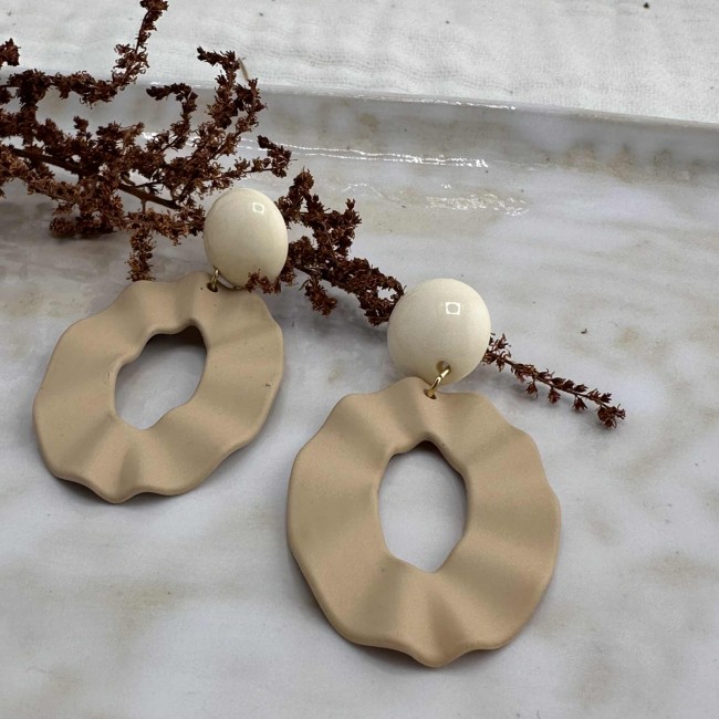 0e19c6ae-68a3-445f-9fe2-44a0a33121af