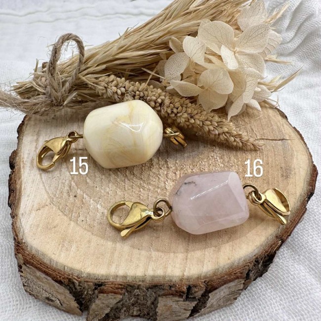 gros colliers de créateur, pendentif perle résine et pierre naturelle, à composer soi-même,16 possibilités, acier inox doré, atelier proche de Bordeaux