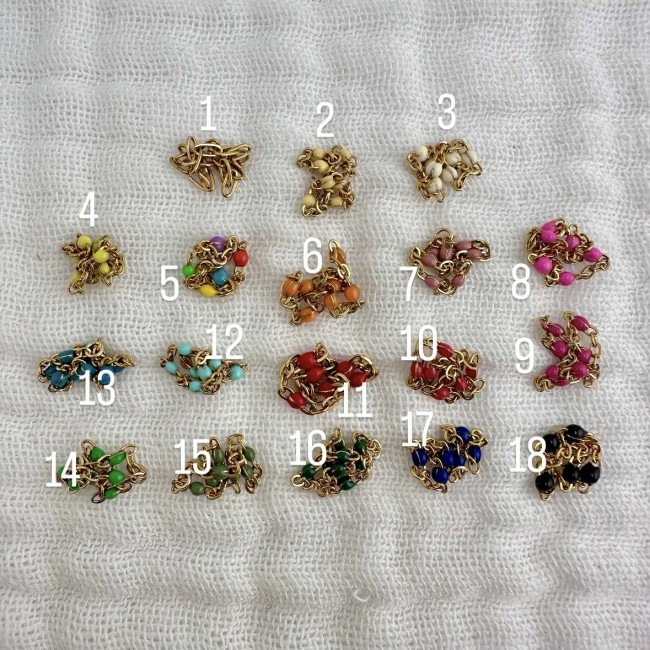 colliers créateur en acier inoxydable doré, perles en résine de couleur, ajustables, atelier proche de Bordeaux, 18 couleurs au choix