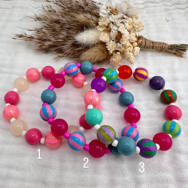 Bracelet élastique femme en perles colorées multicolores fait main près de Bordeaux