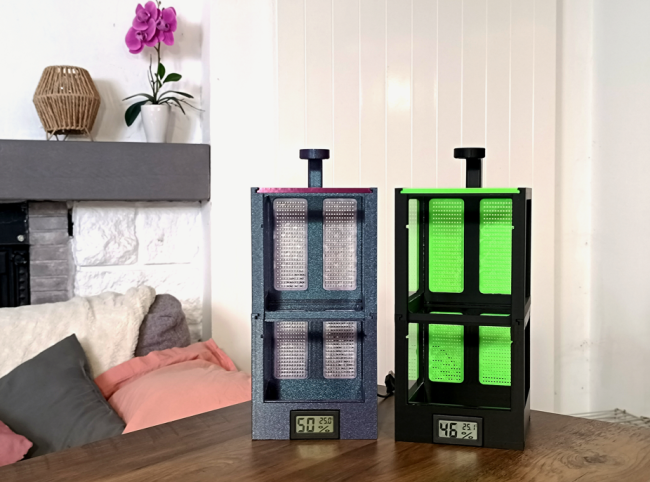 Nexa Plus noir et vert avec lampe Terrarium évolutif Nexa Plus personnalisé noir et vert
